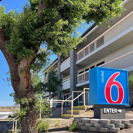 Motel 6 Barstow, Ca I15 And Lenwood Road מראה חיצוני תמונה