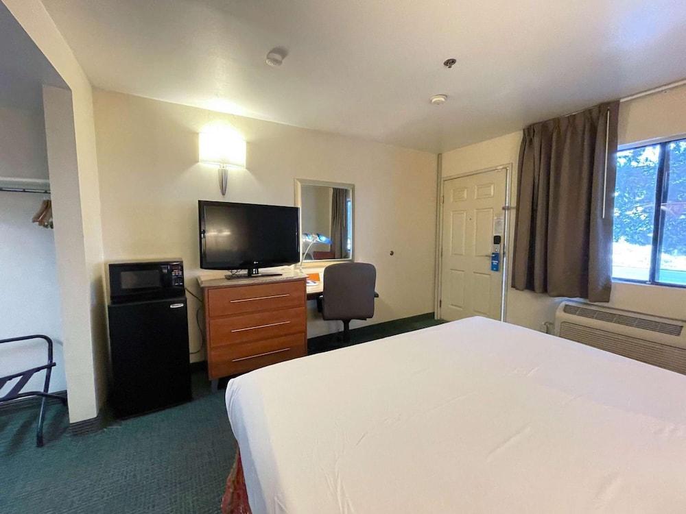 Motel 6 Barstow, Ca I15 And Lenwood Road מראה חיצוני תמונה