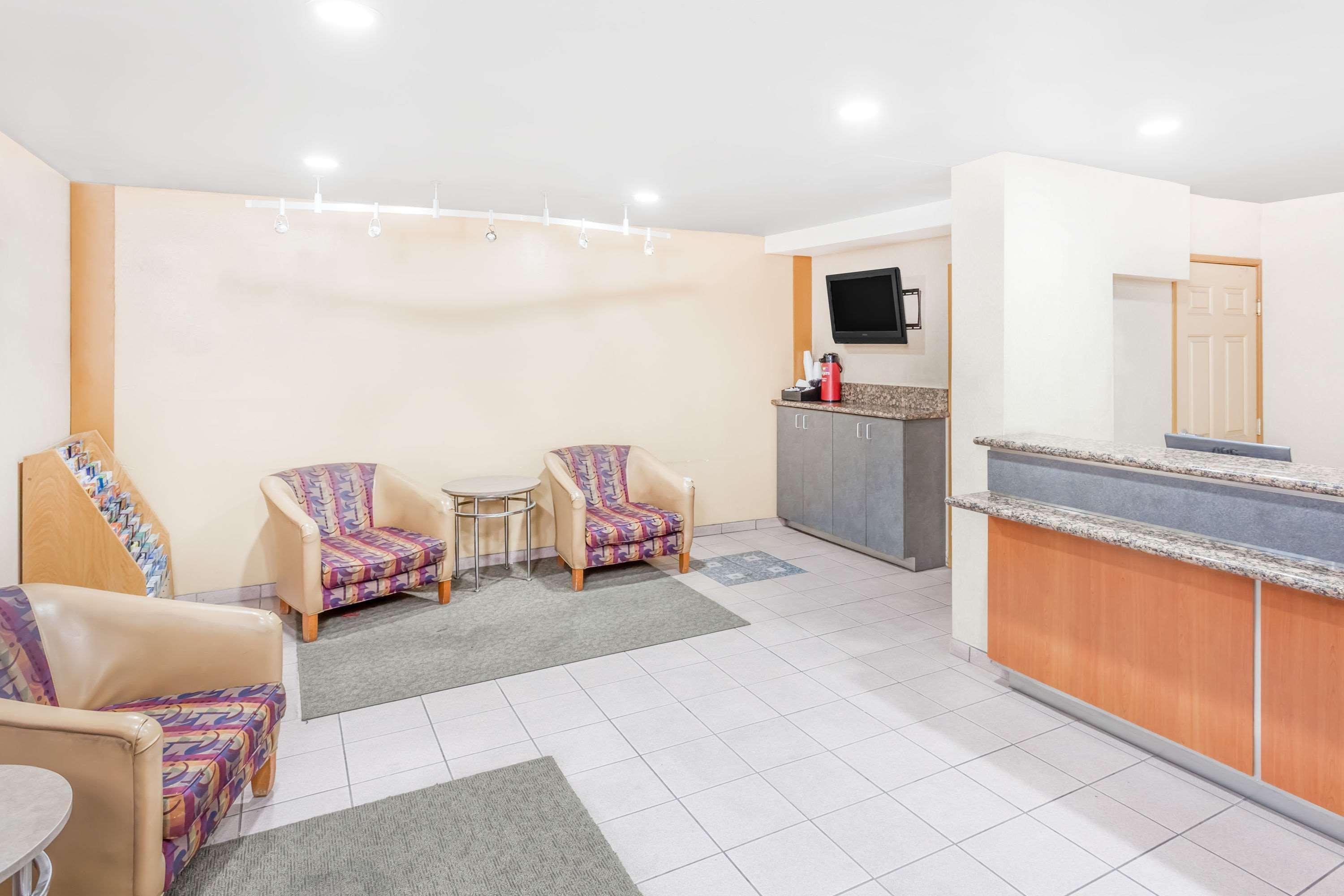Motel 6 Barstow, Ca I15 And Lenwood Road מראה חיצוני תמונה