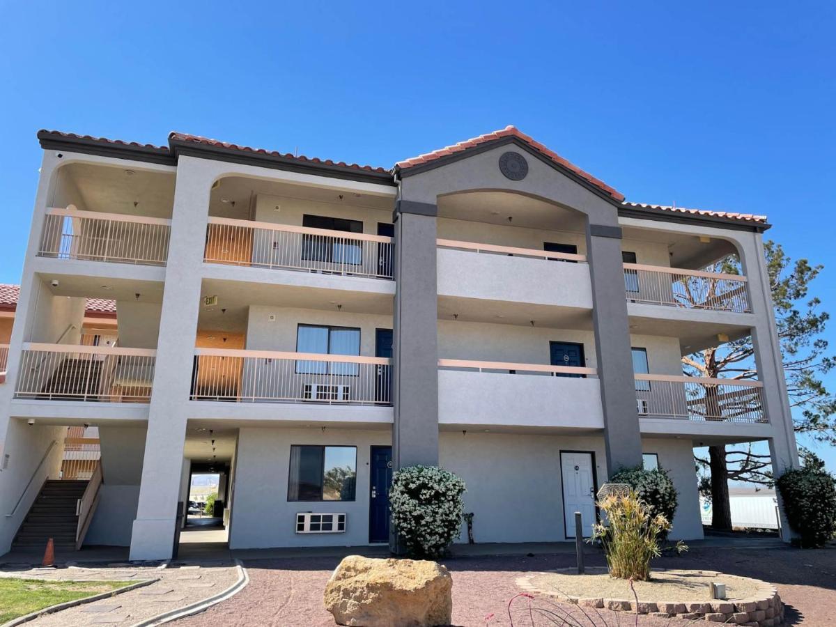 Motel 6 Barstow, Ca I15 And Lenwood Road מראה חיצוני תמונה