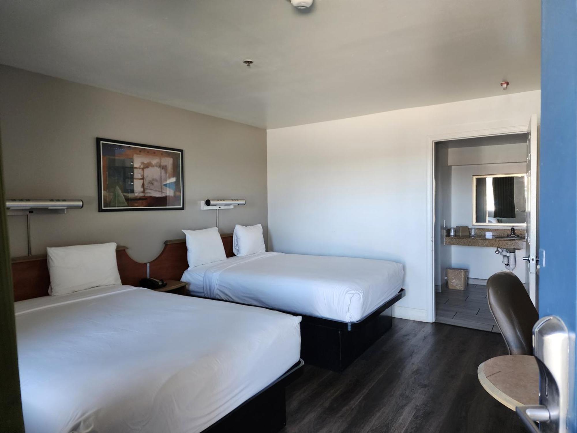 Motel 6 Barstow, Ca I15 And Lenwood Road מראה חיצוני תמונה